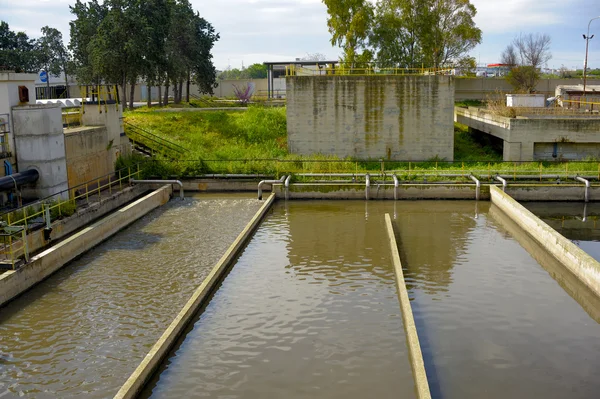 Aerated activated sludge tank — Stock Photo, Image