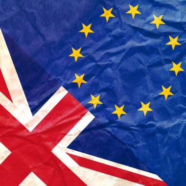 Brexit kavramı. İngiltere bayrak karşı bir Avrupa bayrağı.