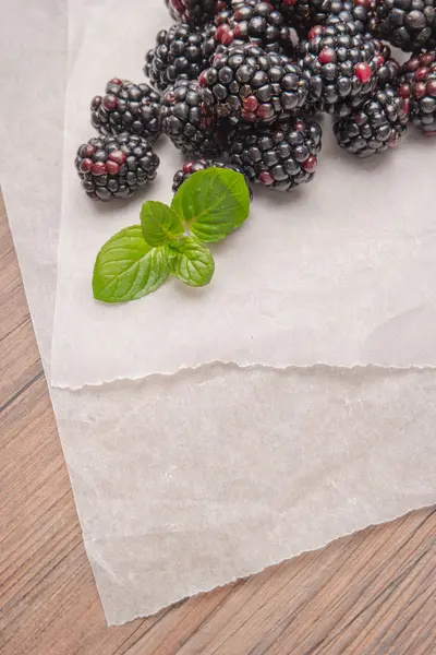 Fresh organic blackberry — Stock Photo, Image