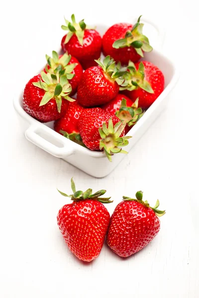 Strawberries  in white bowl — Stock Photo, Image