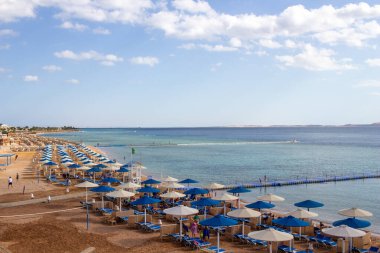 Sharm El Sheikh, Mısır - 14 Ocak 2021 Albatros Sarayı Sharm Oteli plajı