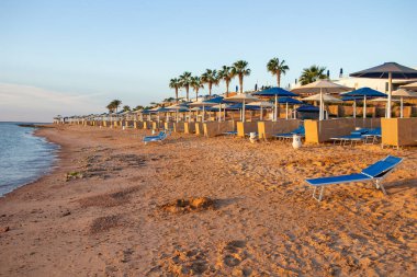 Sharm El Sheikh, Mısır - 14 Ocak 2021 Albatros Sarayı Sharm Oteli plajı