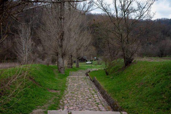 Subotiv Ukraina April 2021 Berömd Turistiska Plats Tre Brunnar — Stockfoto