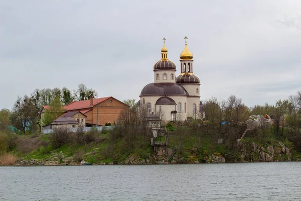 Stebliw Ukraina Maja 2021 Kościół Zbawiciela Przy Wniebowstąpieniu Stebliv Widok — Zdjęcie stockowe