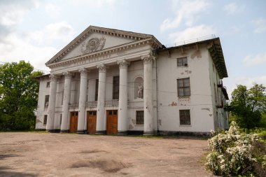 Smila, Ukrayna - 29 Mayıs 2021: Smila, Cherkasy bölgesinde terk edilmiş binalar