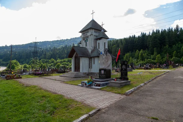 2021年6月19日 乌克兰斯科勒 斯科勒公墓 — 图库照片
