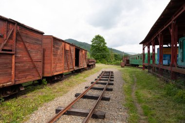 Korostiv, Ukrayna - 20 Haziran 2021: Korostiv 'de dar çaplı bir demiryolu