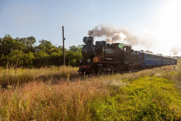 ウクライナ ハイヴォロン 2021年7月10日 旧蒸気機関車Gr 280がハイヴォロン駅付近 — ストック写真