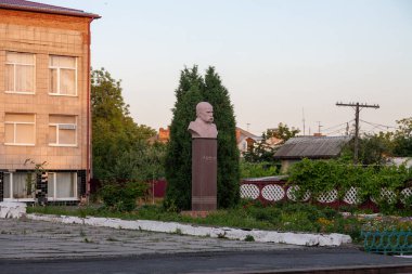 Haivoron, Ukrayna - Temmuz 2021: Taras Shevchenko Anıtı