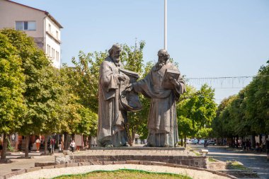 Mukachevo, Ukrayna - 15 Ağustos 2021: Kyryrlo ve Mefodiy Anıtı