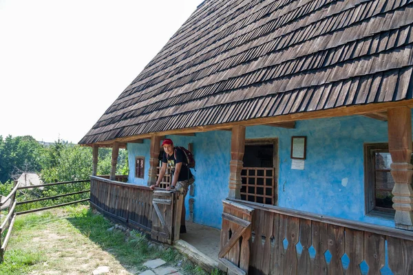 Użhorod Ukraina Sierpnia 2021 Stary Wiejski Dom Skansenu Użhorod Ukraina — Zdjęcie stockowe