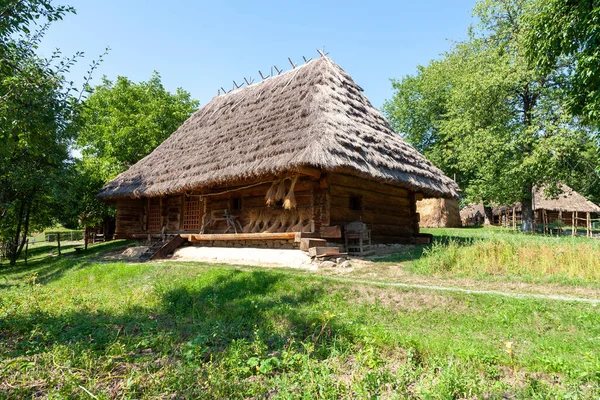 Uzhhorod Ukraina Augusti 2021 Gammalt Lanthus Friluftsmuseet Uzhhorod Ukraina — Stockfoto