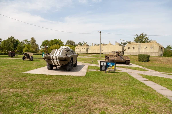 2021年8月29日 乌克兰卡诺瓦 军事装备露天博物馆 — 图库照片