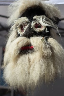 Romence geleneksel maske
