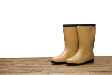 Plastik su geçirmez ahşap bir masaya çizme