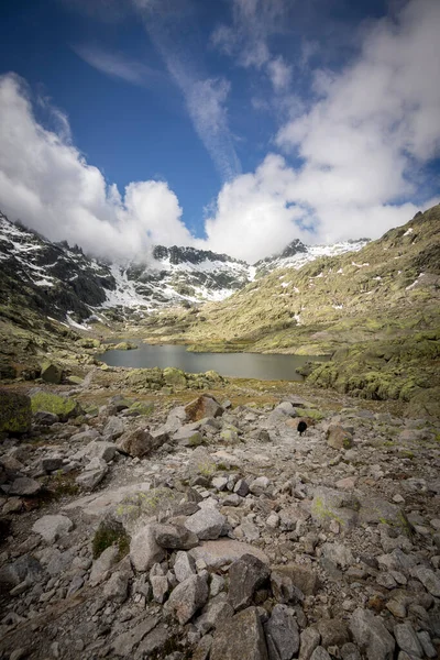 Ruta Montañismo Desde Plataforma Gredos Hasta Gran Laguna Circo Gredos — Foto de Stock