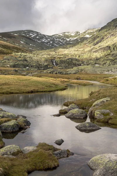 Hegymászó Útvonal Gredos Platformtól Nagy Lagúnáig Circo Gredos Avilában Kasztília — Stock Fotó