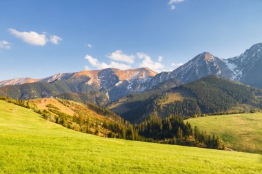 Görünüm Belianske Tatra Dağları, Slovakya