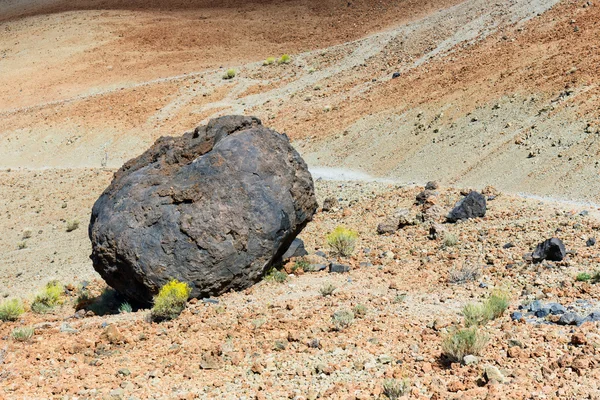 Vulkaaniset pommit Montana Blancalla, Teiden kansallispuistossa, Teneriffalla, Kanariansaarilla, Espanjassa — kuvapankkivalokuva