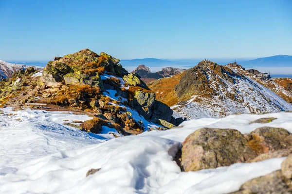 Vista de invierno de las altas montañas de Tatra, Polonia — Foto de Stock