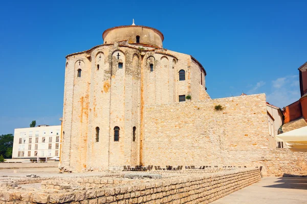 Kerk van st. donat, een monumentaal pand uit de 9e eeuw in zadar, Kroatië — Stockfoto