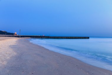 Güzel uzun pozlama günbatımı atış