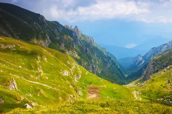 Bucegi mountains, Cárpatos, Transilvânia, Roménia — Fotografia de Stock