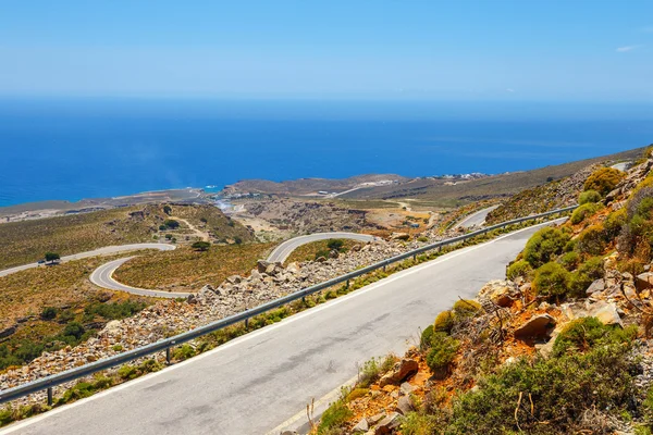 Curvy road near Chora Sfakion town on Crete, Greece — Stock Photo, Image