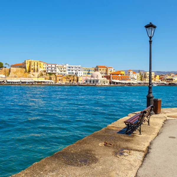 Uitzicht op de oude haven van Chania, Griekenland — Stockfoto