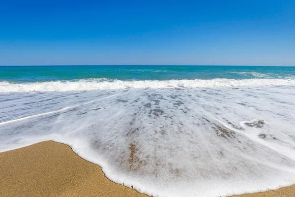 Cielo azul y playa —  Fotos de Stock