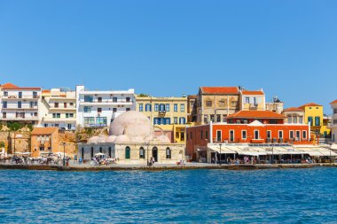 Hanya Girit - 23 Maj, 2016: Görünüm eski liman Hanya Girit, Yunanistan. Hanya Girit ikinci büyük kentidir.
