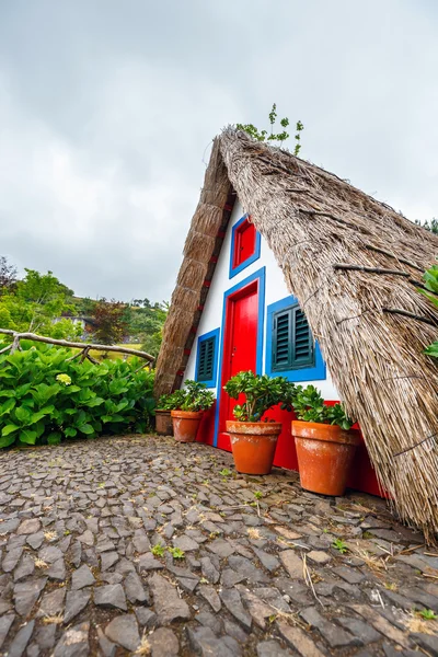 Portuguese traditional house in Santana, Madeira Island — Stock Photo, Image