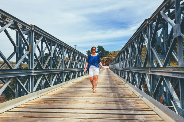 Beroemde truss brug over de Aradena kloof, Kreta, Griekenland — Stockfoto