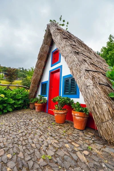 Portuguese traditional house in Santana, Madeira Island — Stock Photo, Image