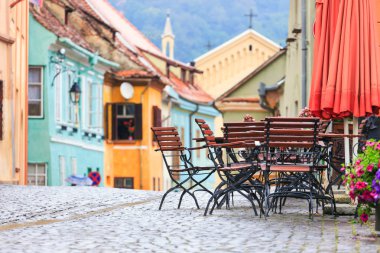 tipik sokak kafe bar, sighisoara, Romanya