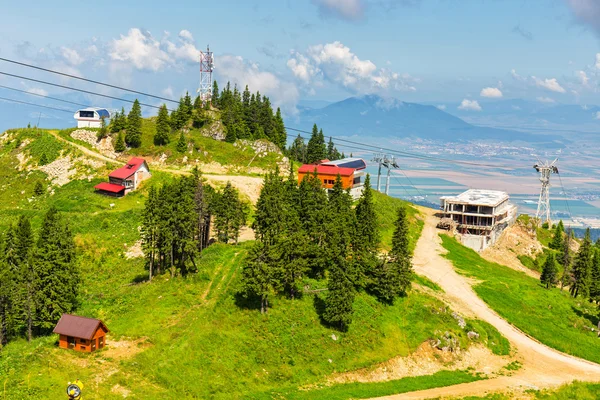 Blick vom Postavarul-Massiv, poiana brasov, Rumänien — Stockfoto