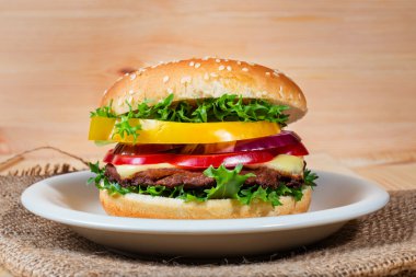 taze sebze, ev yapımı hamburger yakın çekim