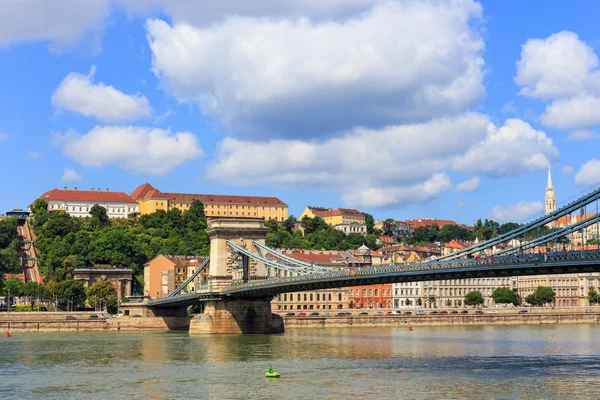 Puente de la cadena en Budapest, Hungría —  Fotos de Stock