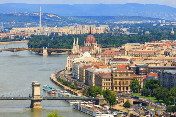 Budapeşte ve Tuna Nehri panoramik, Macaristan, Avrupa — Stok fotoğraf