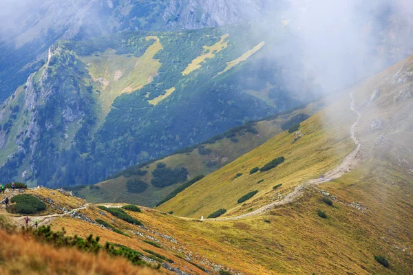 赤のタトラ山脈のピーク ポーランド — ストック写真