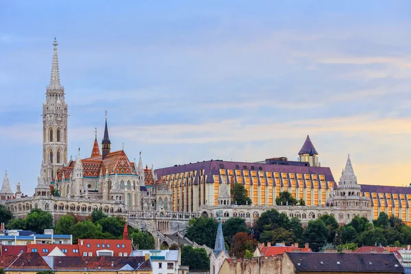 Zobrazit s Matyášův chrám v Budapešti, Maďarsko — Stock fotografie