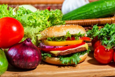 taze sebze, ev yapımı hamburger yakın çekim 