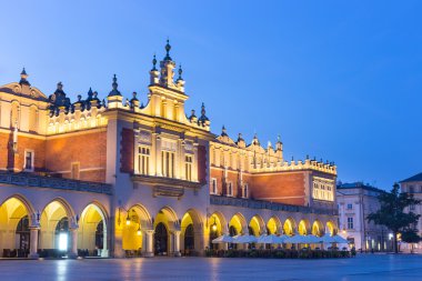  Pazar Meydanı, gece, Polonya, krakow.