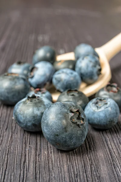 Blueberry on wooden board — Stock Photo, Image