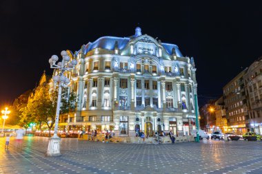 Romanya, timisoara - 22 Temmuz: gece kenti Romanya 22 Temmuz 2014, timisoara Merkezi. Timisoara üçüncü büyük kenti ve popüler turistik yer..