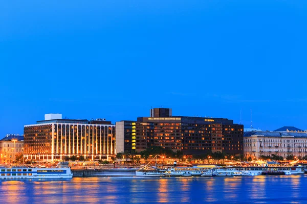 Budapest und danube panoramablick, ungarn, europa — Stockfoto