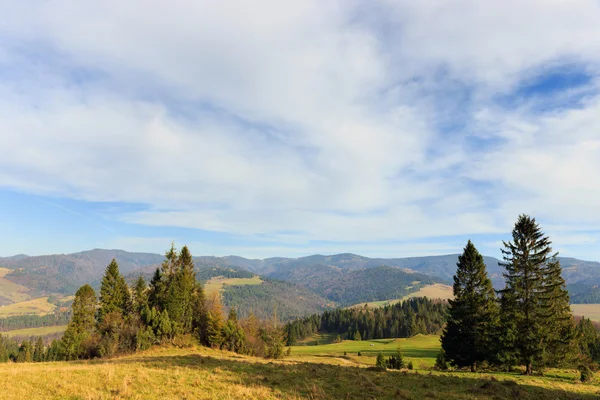 Autumn mountain landscape, Pieniny, Poland — Stock Photo, Image