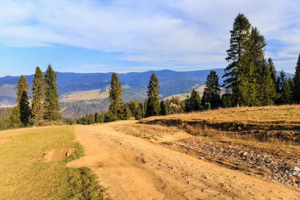 Paysage de montagne d'automne — Photo