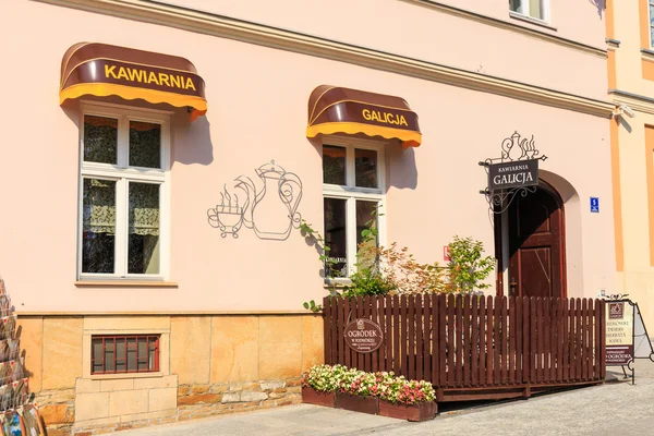 Wadowice, Pologne - 07 septembre 2014 : Centre-ville historique de Wadowice. Wadowice est le lieu de naissance du pape Jean-Paul II — Photo