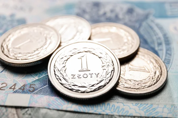 Zloty monedas polacas, primer plano —  Fotos de Stock